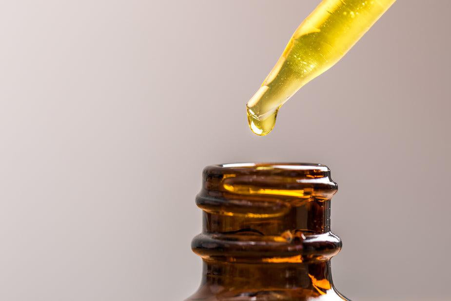 Is Tea Tree Oil Good For You? - Steel & Saffron Bath Boutique Inc.